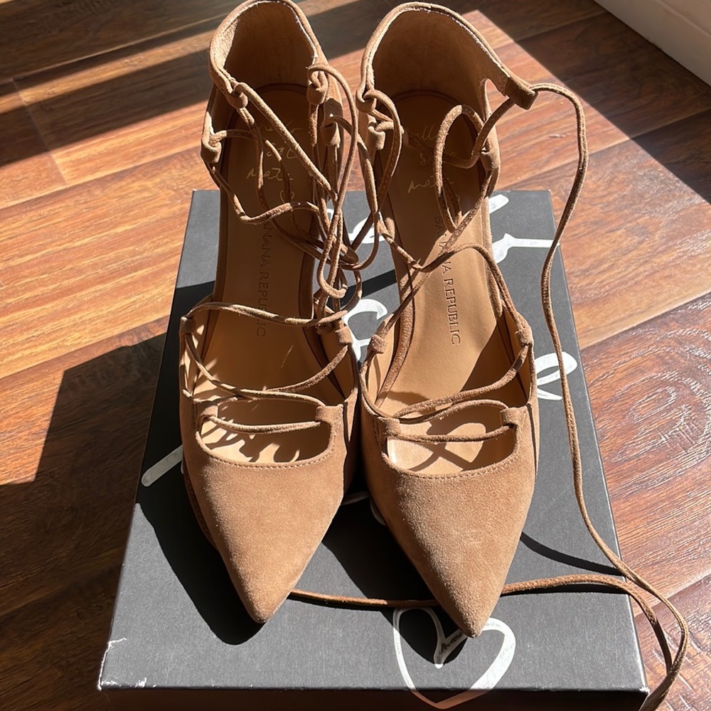 Mocha brown lace-up heels